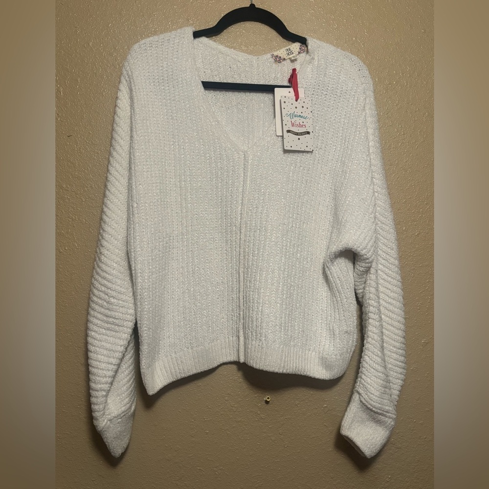 Pink Rose V-Neck White Sweater